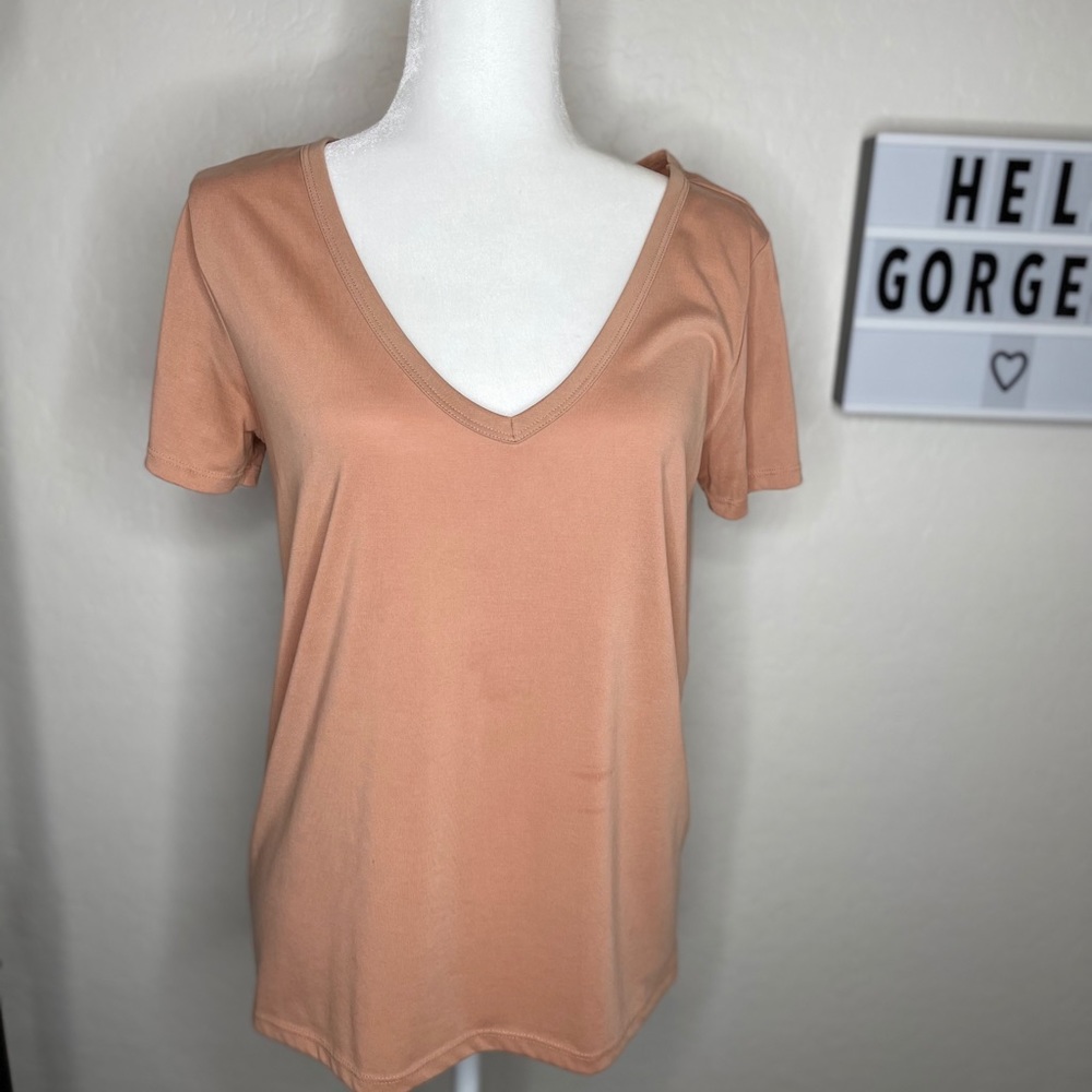 Women’s t shirt